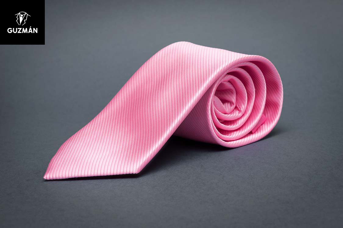 Corbata rosa claro.jpg