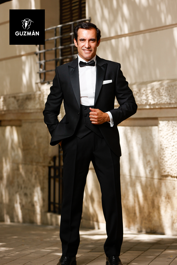 TENDENCIAS TRAJES DE NOVIO 2027